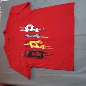 Daip Tshirt Size XL Red Pre-owned